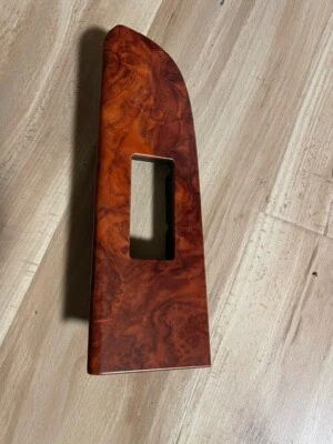 2006-2010 JEEP COMMANDER FRONT RIGHT DOOR WINDOW SWITCH BEZEL TRIM OEM - Image 1 of 2