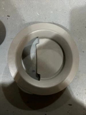 Moldura interna frontal Dodge Nitro R 2007-2011 usada fabricante de equipamento original - Imagem 1 de 4