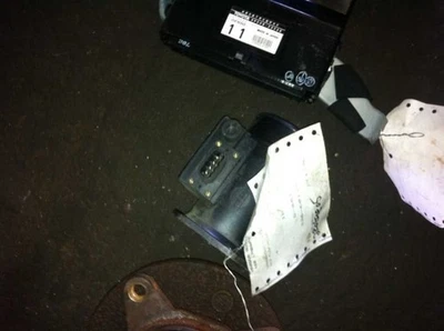 95 96 97 98 99 MEDIDOR DE FLUJO DE AIRE NISSAN SENTRA 1,6 LITROS  Foto 1 de 2