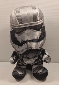 Captain Phasma Plush 27cm – Star Wars Disney Soft Toy Collectible - Picture 1 of 7