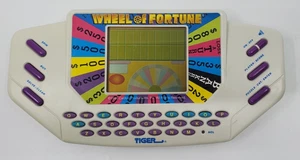 VTG Wheel Of Fortune Tiger Handheld Game with Cartridge 1995 Tested Works - Picture 1 of 5
