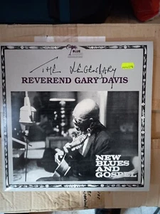 The Legendary Reverend Gary Davis LP England 1971 - Picture 1 of 6