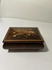 Made in Italy Sorrento High Gloss Music Box with Musical Theme inlays Vintage! - Picture 1 of 9