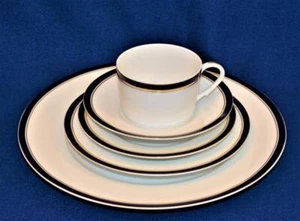 New A RAYNAUD LIMOGES France Gold Rings Cobalt Blue DIPLOMAT 5 Pc Place Settings - Picture 1 of 6
