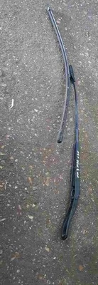 Brazo limpiaparabrisas delantero OSF 288810006R para conductores Renault Megane MK3 2008-2014 Foto 1 de 4