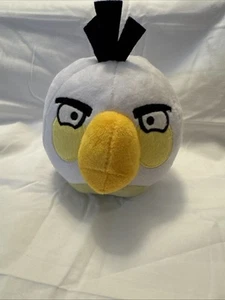 2022 Toy Factory 6” MATILDA ANGRY BIRDS Round White W/ Yellow Bird Plush ROVIO - Picture 1 of 17