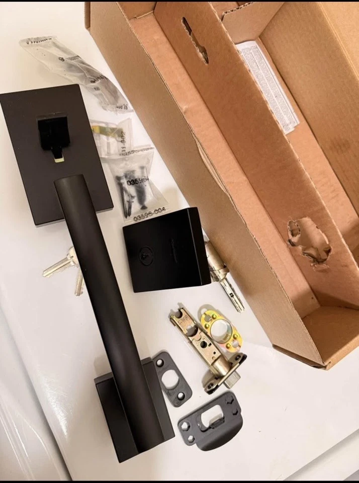 Juego de manijas de entrada exterior negro mate Kwikset San Clemente cerrojo Foto 1 de 4