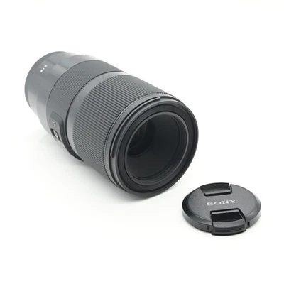 Sigma 70mm f2.8 DG Macro Art 018 Lens for Sony E #028 - Image 1 of 4