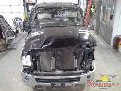 Nissan NV3500 2018 motor limpiaparabrisas Foto 1 de 4