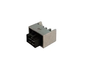REGOLATORE DI TENSIONE RADDRIZZATORE A 4 PIN PER MBK BOOSTER 50 cc (1990-2018) - Picture 1 of 7