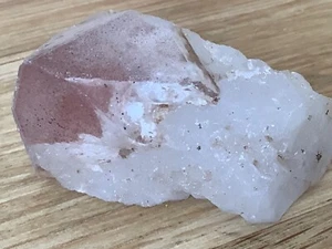 Natural Quartz Crystal With Strawberry Quartz Point. 54g. Rare, Genuine. - Picture 1 of 9