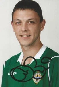 NORTHERN IRELAND, FULHAM & DERBY: CHRIS BAIRD SIGNED 6x4 PORTRAIT PHOTO+COA - Picture 1 of 1