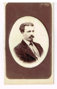Fotografia albumina Foto OVALE A RILIEVO EMBOSSATO CON DEDICA dietro 1870 photo - Foto 1 di 2