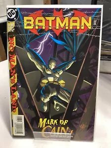 Batman #567, 1st appearance of Cassandra Cain as Batgirl 1999 NM+ - Picture 1 of 2