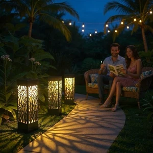 Tommy Bahama Square Solar Landscape Bollard Pathway Lights, 35 Lumen, 5-pack NEW - Picture 1 of 8