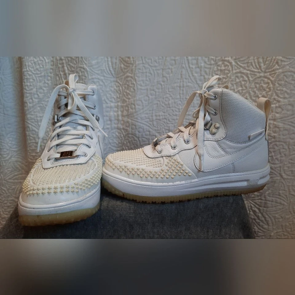 Zapatillas Nike Air Juveniles 5.5 Lunar Force 1 Blanco Crema Parte Superior Alta Atléticas Exterior Foto 1 de 4