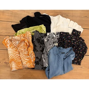 Lot of 11 Mature Women's Tops Blouses Medium Large - Picture 1 of 12