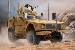 Trumpeter 1/16 Trumpeter US M-ATV MRAP Vehicle - Picture 1 of 1