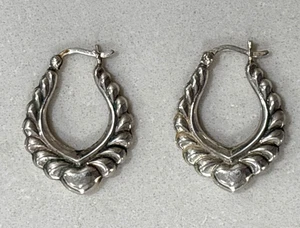 Vintage Signed Silpada Sterling 925 Charming  Heart Hoop Earrings Pierced- 1" - Picture 1 of 6