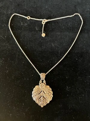 925 Silver Leaf Pendant and Necklace - Image 1 of 4