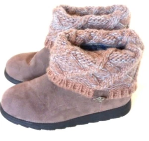 MUK LUKS Women's Patti Boots With Knit Top Size:9 Color:Gray and Tan - Picture 1 of 12
