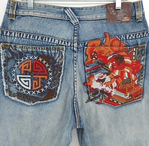 Vintage Pepe Jeans Mens 34 Embroidered Samurai Y2K Rap Hip Hop Streetwear Shorts - Picture 1 of 18