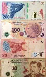 3ARG Lote de 4 Billetes de pesos argentinos Circulados, Argentina. Papel moneda - Picture 1 of 2