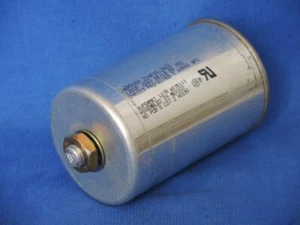 Condensador Aerovox Z26P1512N22 120 μF, 150 VAC - Imagen 1 de 4