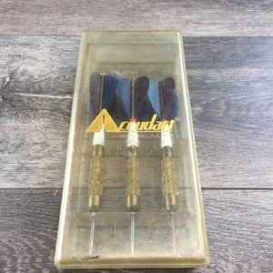 Vintage 3 Unicorn Brass Darrow Feather Darts Blue/Purple Accudart Plastic Case - Picture 1 of 8