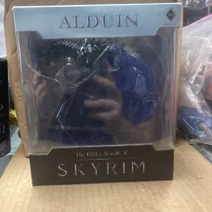 The Elder Scrolls V: Skyrim Dragon Alduin PVC statue collection figure - Picture 1 of 2