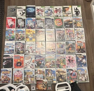 Huge Nintendo Wii Lot 50 Games Mario Kart, Wii Sports Resort, Accessories + Xbox - Picture 1 of 4