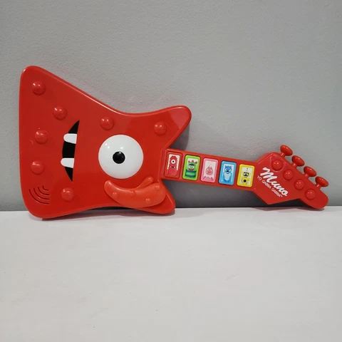 Muno's Groovin Guitar Yo Gabba Gabba Electronic Toy Red Monster Spin Master Cover