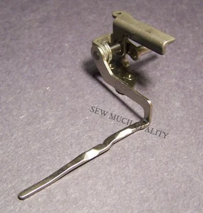 THREAD GUIDE Bobbin Case Brother Super Galaxie 3000 ULT2003 + - Picture 1 of 3