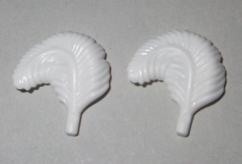 15905, 2x Hut-, Helm- Feder, Straussenfeder, weiss - Bild 1 von 1