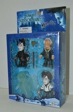 EDWARD SCISSORHANDS 2005 Rare 4 Pack Mez-itz Mini Figures - Mezco VINCENT PRICE