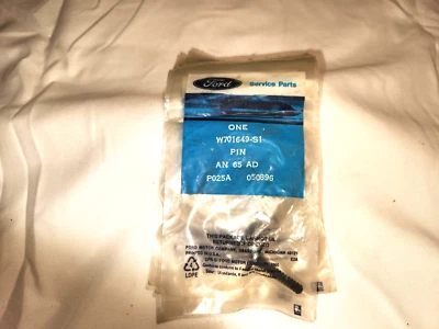 NOS 1997 THRU 2007 FORD TAURUS INTERIOR AIR FILTER RETENTION PINS - Image 1 of 3