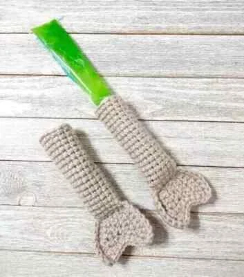 handmade crochet freeze pop holder popsicle gogurt mermaid shark tail  2pc new - Image 1 of 2
