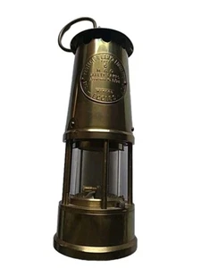 Miners Lampenschutzlampe Co. Eccles Typ 6 Feuerzeug - Bild 1 von 4
