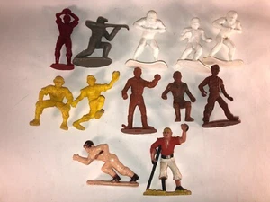 Vintage Marx plastic sport Figures Lot Baseball football Papco MPC  - Picture 1 of 8