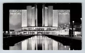 Chrysler Motors Building At A Century Of Progress Chicago Illinois Postcard - Picture 1 of 2