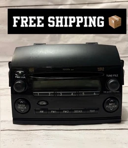 Radio casete CD Toyota Sienna AM/FM 2004-10 OEM Fujitsu Ten Player 86120-AE011 - Imagen 1 de 6