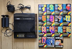Fairchild Channel F Konsole mit 9 Videocart Spielen + Boxen / Bedienungsanleitungen - Bild 1 von 8