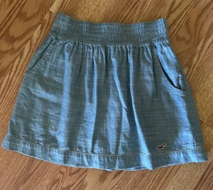 Hollister Women’s Blue Skirt Size Small With Pockets - Picture 1 of 3