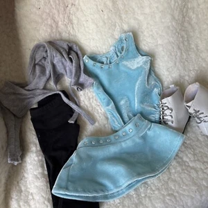 Completo pattinaggio su ghiaccio blu ragazza americana - Foto 1 di 6