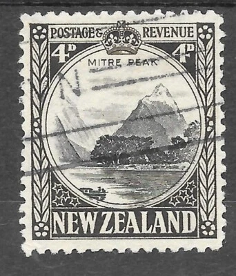 NEW ZEALAND 1936 SG583L AVERAGE USED PERF 12 1/2. - Image 1 of 2