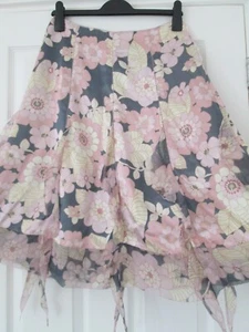 WHISTLES UK 8-10 FLOATY SKIRT - Picture 1 of 7
