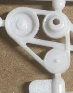 70 GM Pontiac Firebird Revell Scale 1:24 ( Belt ) no box - Picture 1 of 3