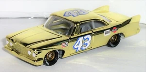 1/64 LEGEND / RICHARD PETTY FIRST WIN = #43 / GOLD 1960 PLYMOUTH FURY Race Car - Picture 1 of 3