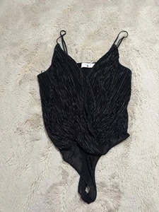Astr The Label Body Suit Tank Top Woman’s Size S Black Textured Center Slit - Picture 1 of 5