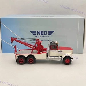 NEO 1:43 White Road Boss Tow Truck 1977 White/Red NEO45777 Resin Ultra Rare - Picture 1 of 9